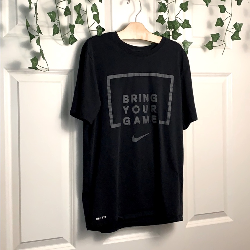 Nike "Bring Your Game" T-Shirt (perfect condition)